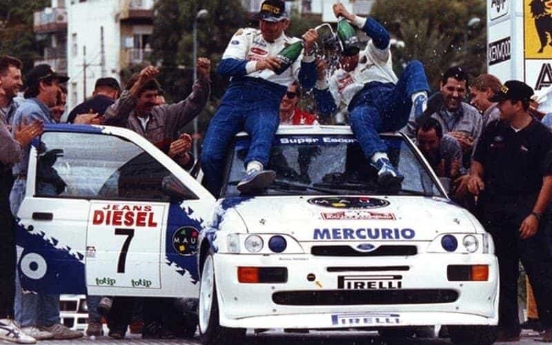 Franco Cunico festeggia la vittoria del Rallye Sanremo iridato