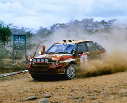 Lancia Delta HF Integrale in conformazione Safari Rally