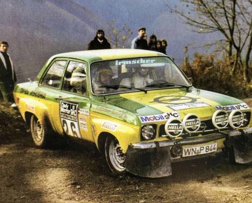 Walter Rohrl frusta la Opel Ascona 400
