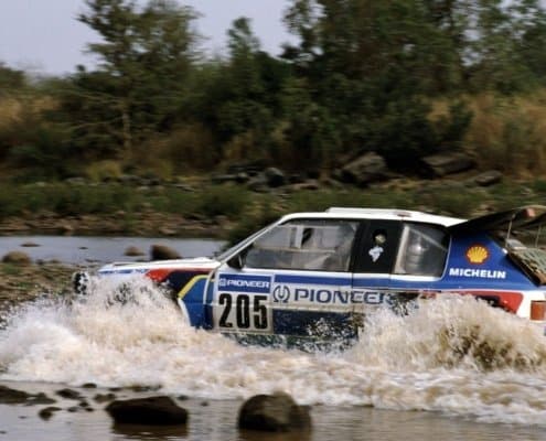 La Peugeot 205 T16 Gran Raid alla Dakar 1988 2
