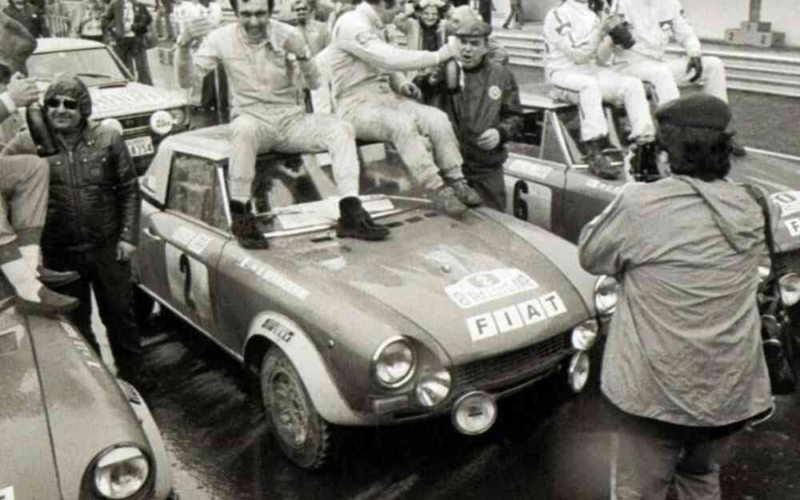 Pinto-Bernacchini, con Fiat 124 Abarth 1850, firmano la prima mondiale al Rally Tap in Portogallo, 1974