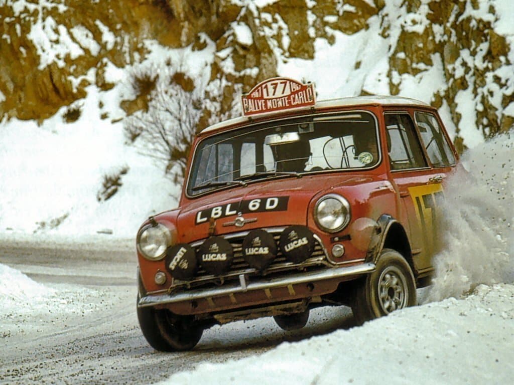 Rauno Aaltonen con la Mini al Rally MonteCarlo